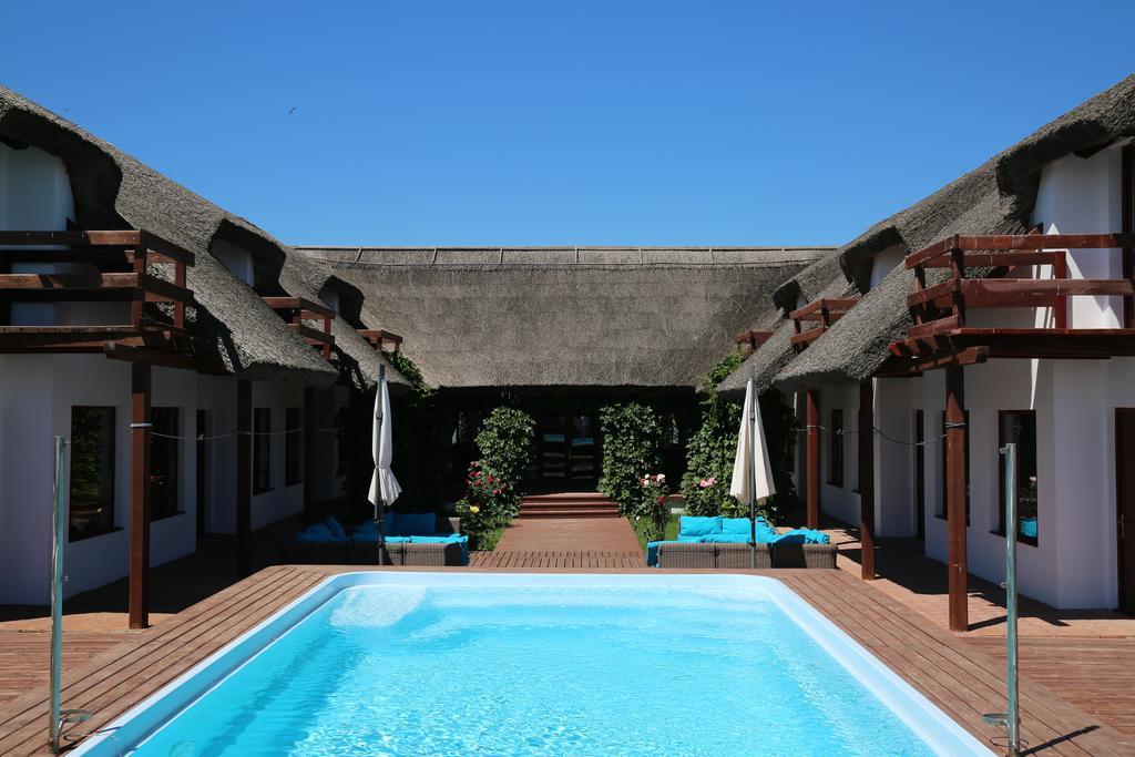 Doi Capitani Hotel Кришан Екстериор снимка